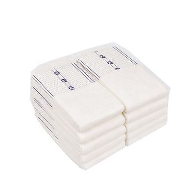 Bột giấy siêu thấm Lớp siêu thấm dùng một lần Quần kéo lên cho người lớn